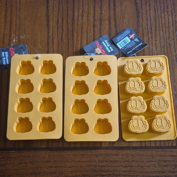 Garfield Other - Garfield Silicone Ice Tray Candy Mold Soap Mold Chocolate Molds Set Of 3 New
